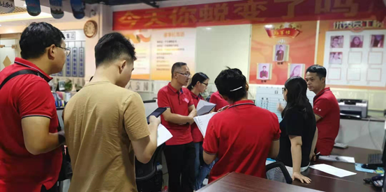 正廣生物固體飲料代加工廠參加8.31牛商研討會之手冊分享會